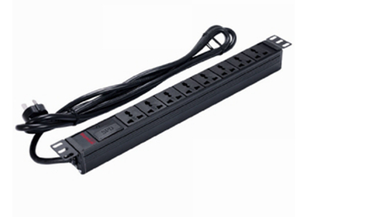 机柜配电单元 (PDU)